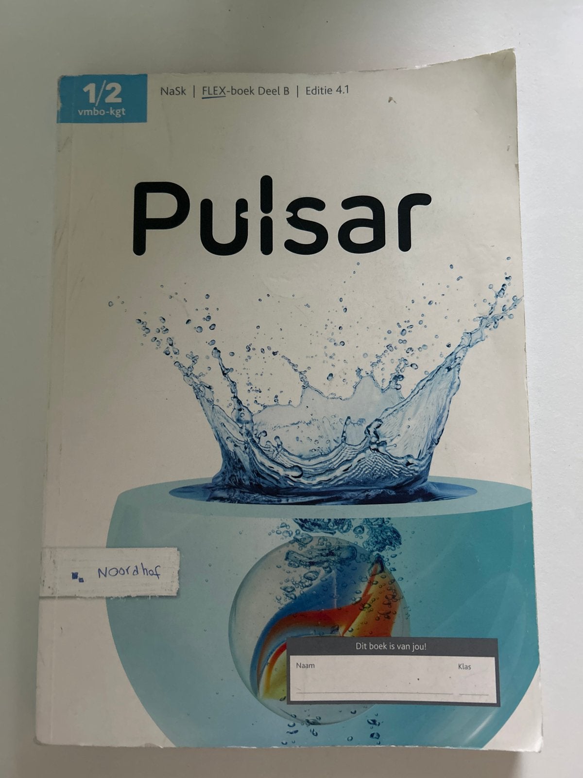 Pulsar NaSk FLEX-boek Deel B vmbo-kgt Editie 4.1, Ophalen of Verzenden, Gelezen, VMBO, Natuurkunde