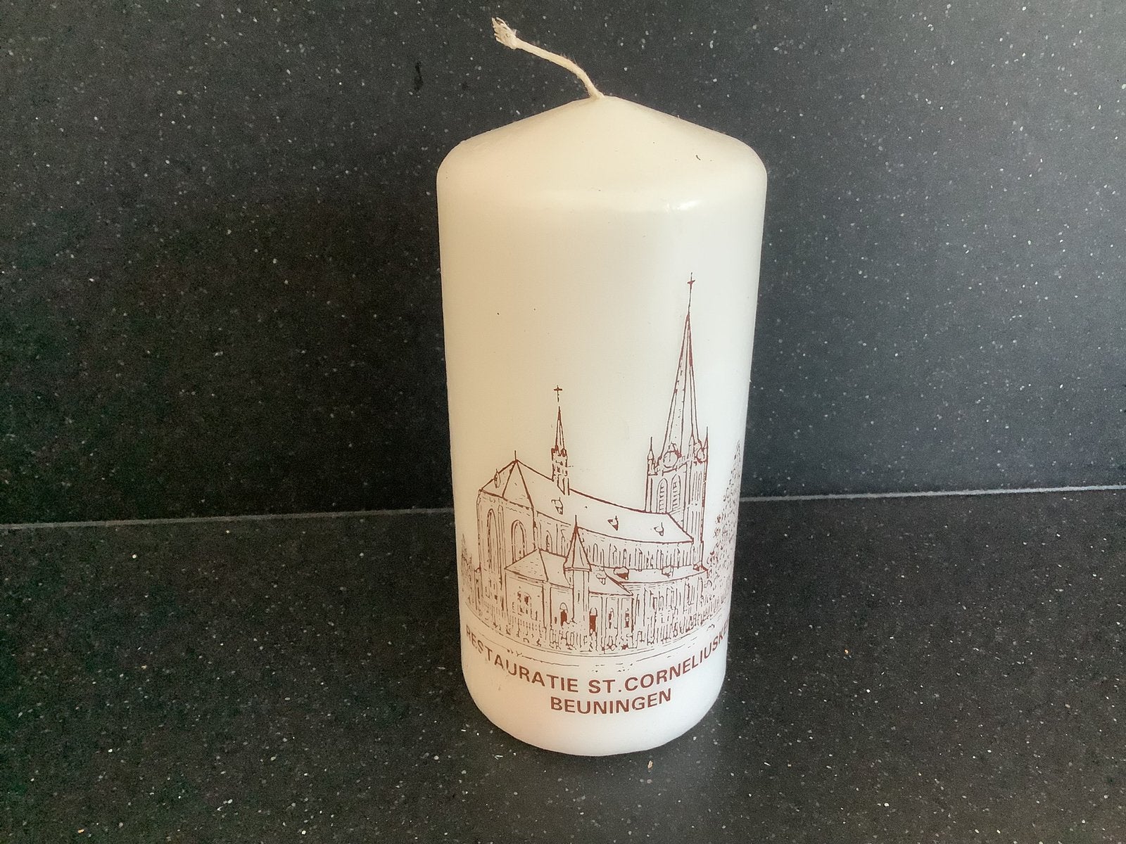 Religieuze kaars restauratie st corneliuskerk kerk Beuningen, Ophalen of Verzenden, Zo goed als nieuw, Kaars