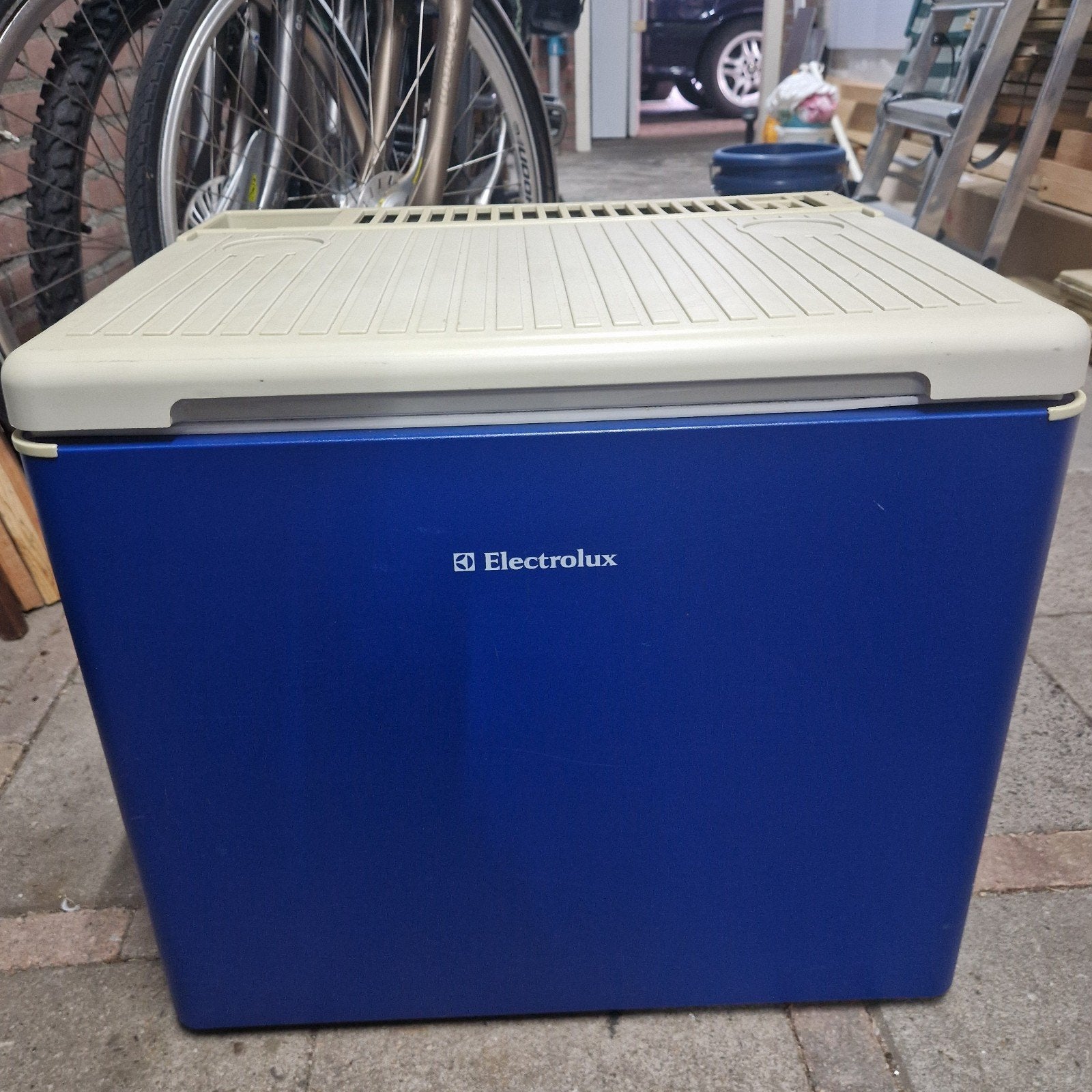 Electrolux koelkast 220v 12v en gas, Ophalen, Gebruikt, Koelbox, Elektrisch