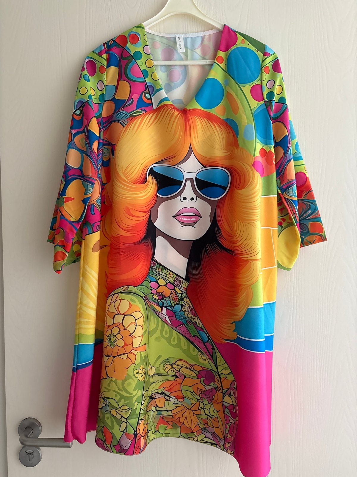 Kleurrijke Hippie Jurk met Pop Art Print, Maat 38/40 (M), Meerkleurig, Nieuw, Ophalen of Verzenden