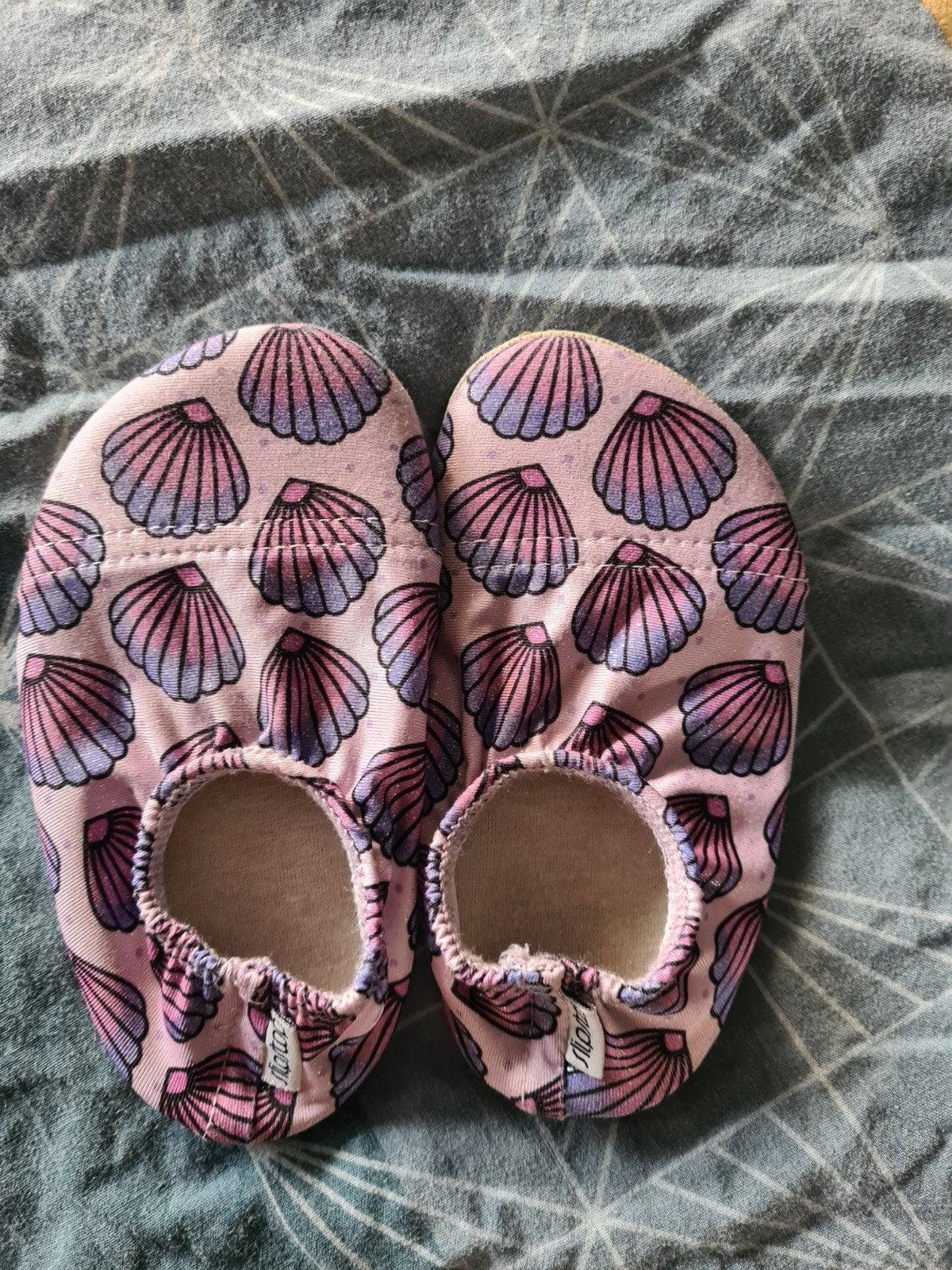 Slipstop Babyslofjes set: 1 paar met leuke prints, Ophalen, Slofjes, Gebruikt, Jongetje of Meisje