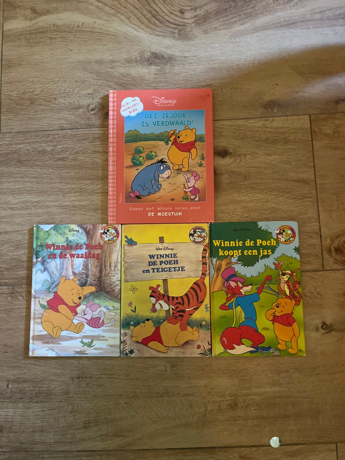 Winnie de Poeh Boeken Set - 4 Verhalen, Ophalen of Verzenden, Gelezen, Fictie algemeen