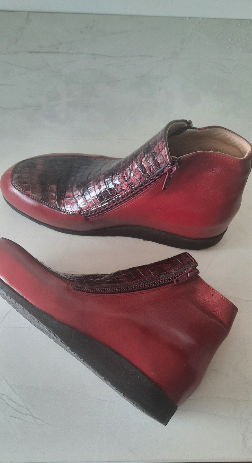 Speciale orthopedische enkel laarsjes mt 37, Ophalen of Verzenden, Nieuw, Rood