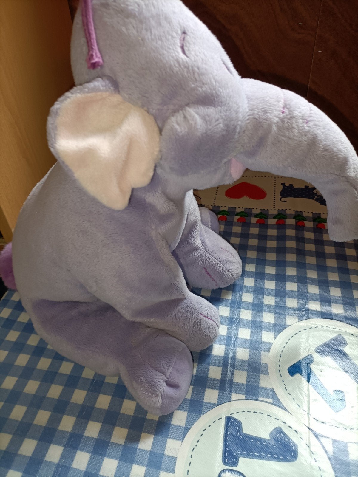 Lollifant knuffel grote versie paarse olifant Winnie de Pooh, Kinderen en Baby's, Speelgoed | Knuffels en Pluche, Ophalen of Verzenden