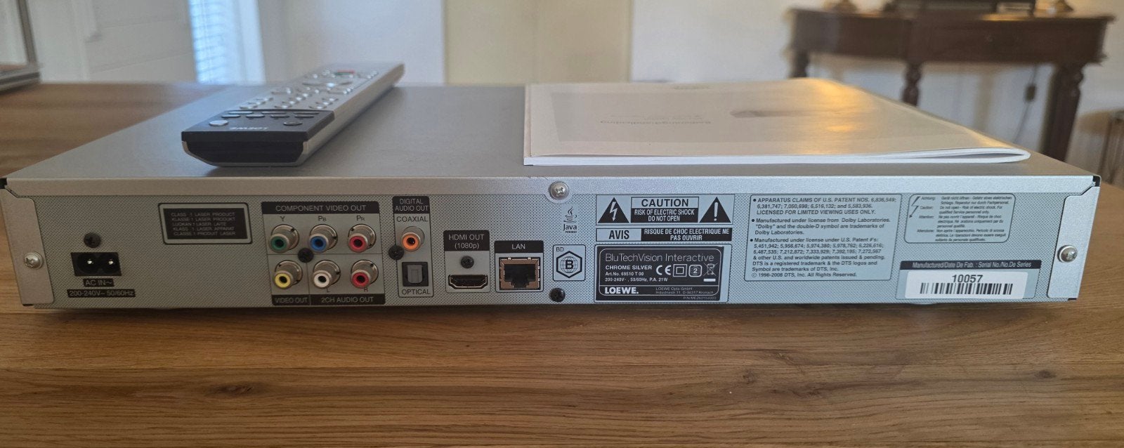 Loewe Blu-ray speler met afstandsbediening en handleiding, Ophalen, Zo goed als nieuw