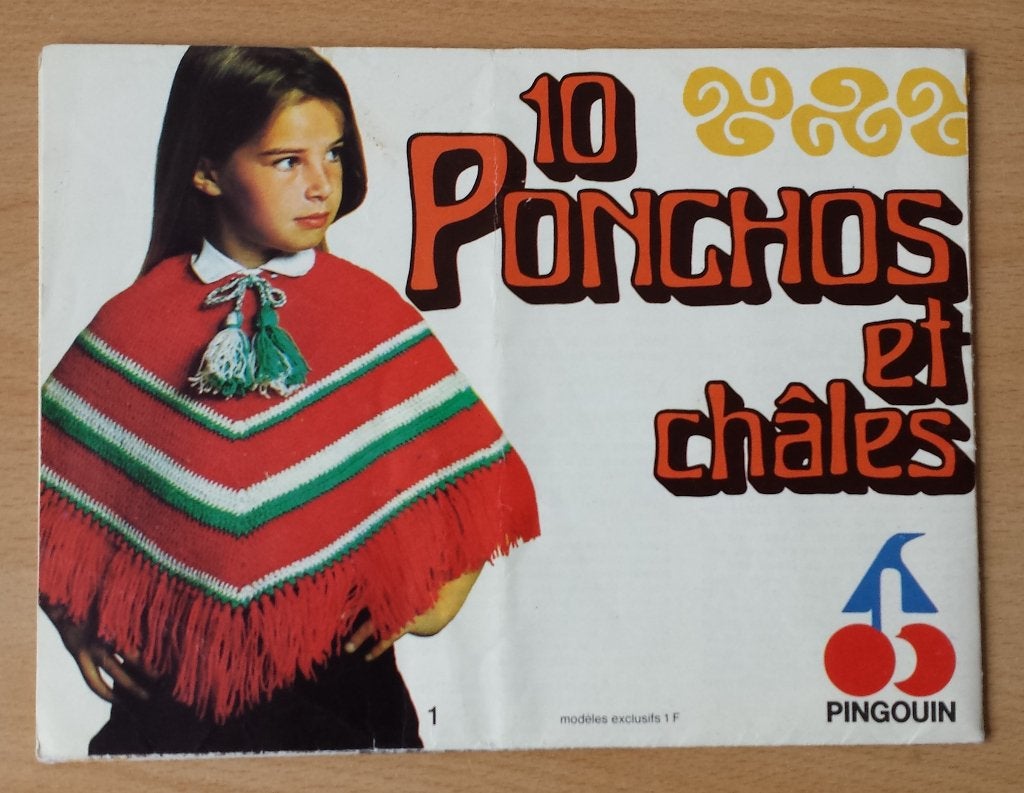 10 Ponchos en Châles (Sjaals) Patroon - Pingouin - jaren 70, Gebruikt, Ophalen of Verzenden, Nvt, Patroon of Boek