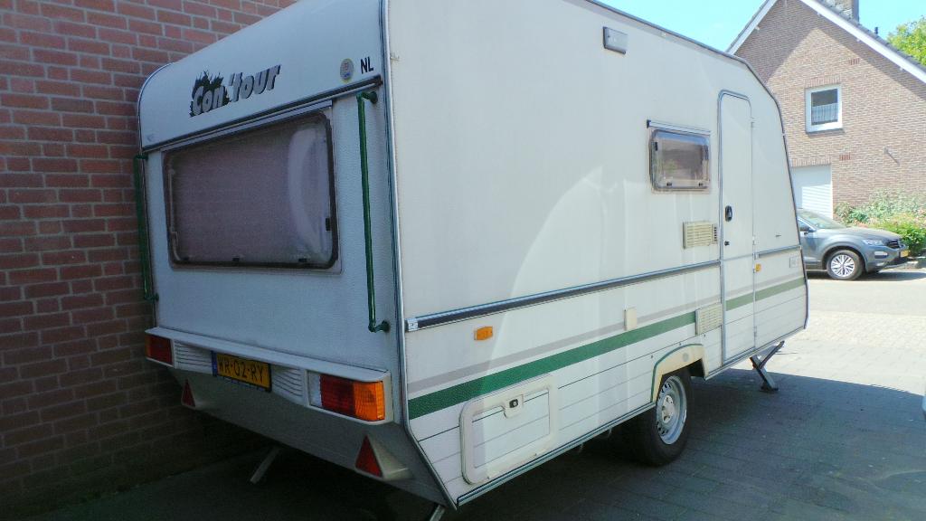 Home-Car 395H Contour, Home-car, Dwars-stapelbed, Treinzit, 750 - 1000 kg