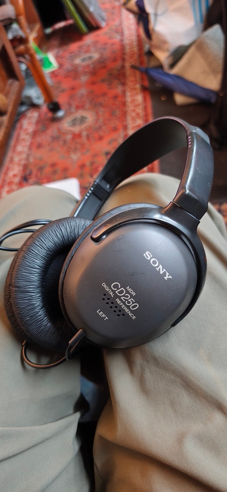 Vintage Koptelefoon SONY CD250, Ophalen of Verzenden, Zo goed als nieuw, Zwart, Sony