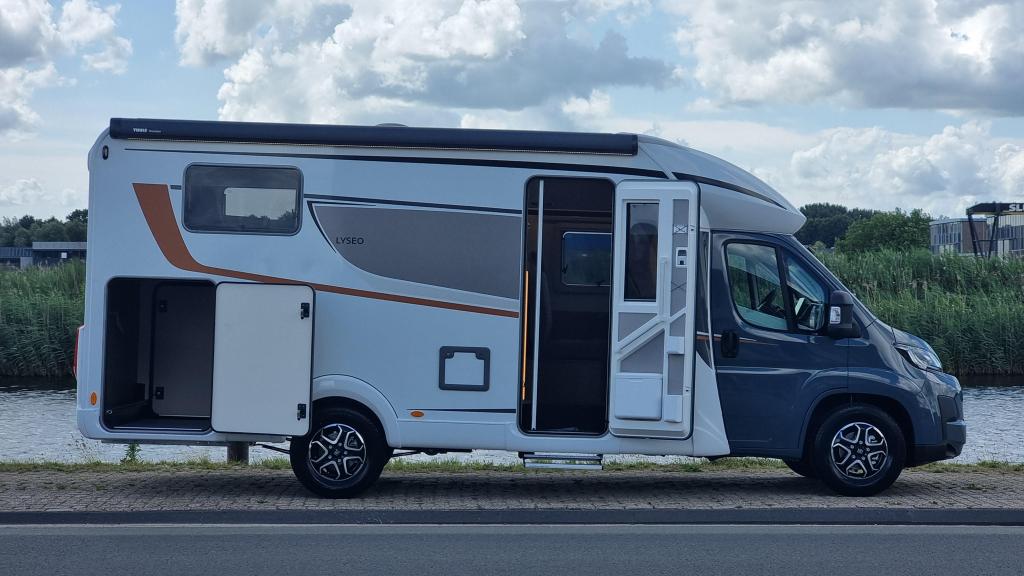 Caravans And Camping Bürstner