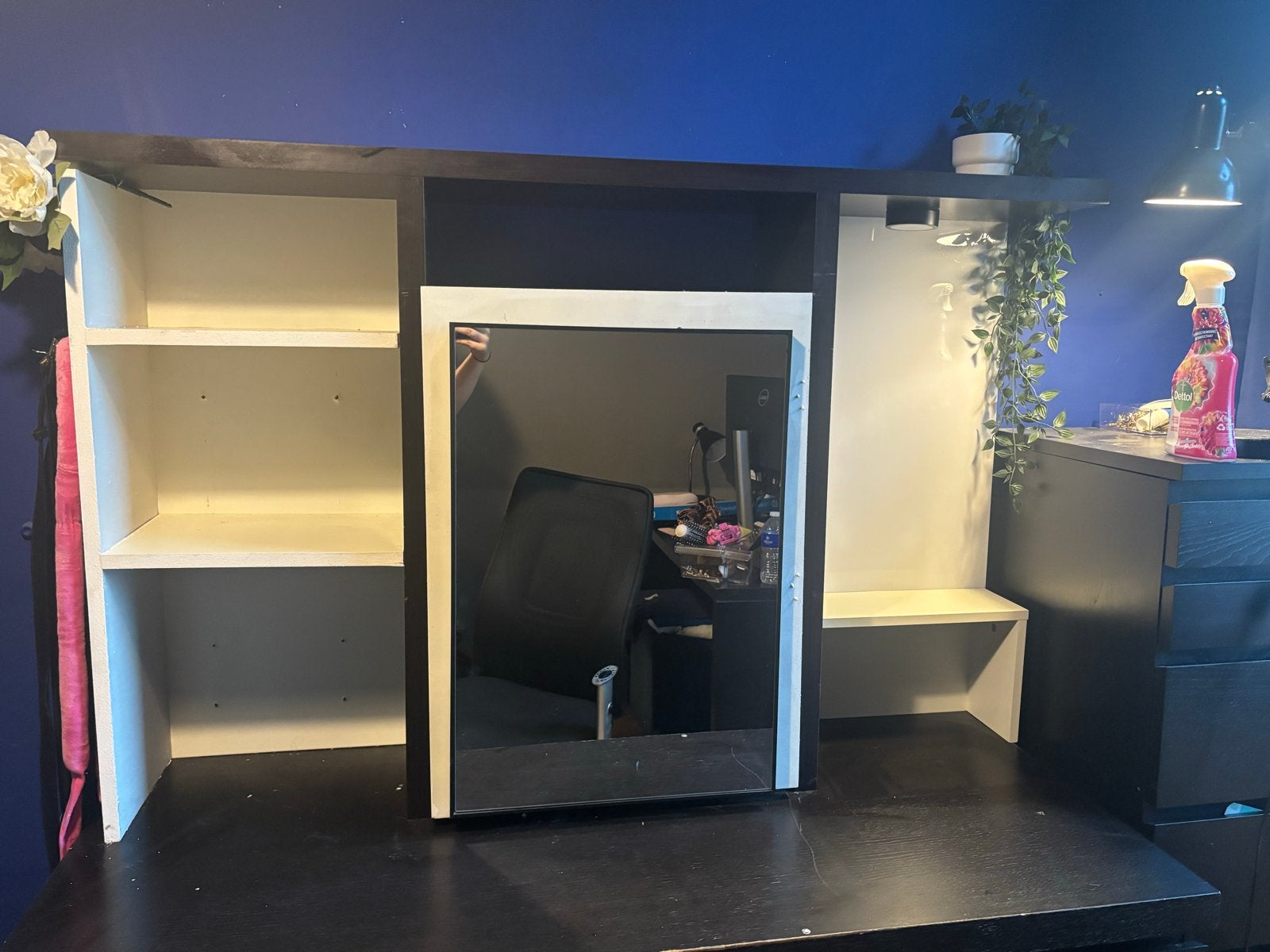 Bureau met losse bovenkast en sieradenrek - Zwart/Wit, Gebruikt, Minder dan 100 cm, Hout, 50 tot 100 cm
