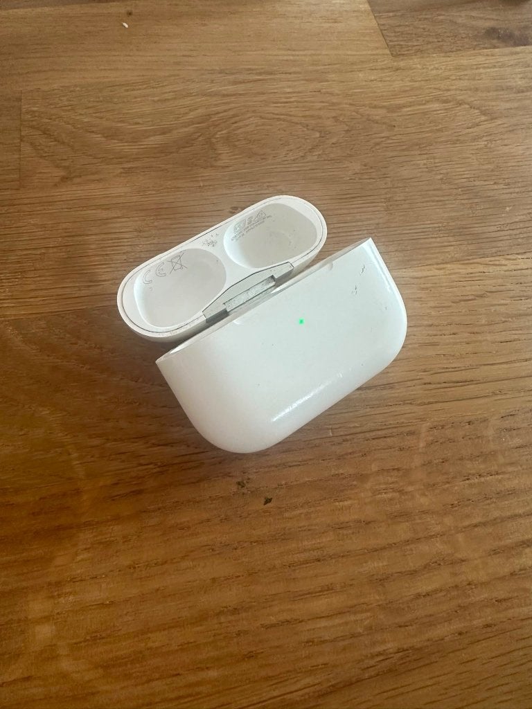 Apple AirPods Pro (1st generation) - enkel Oplaaddoosje!, Audio, Tv en Foto, Koptelefoons, Gebruikt, Overige typen, Ophalen of Verzenden