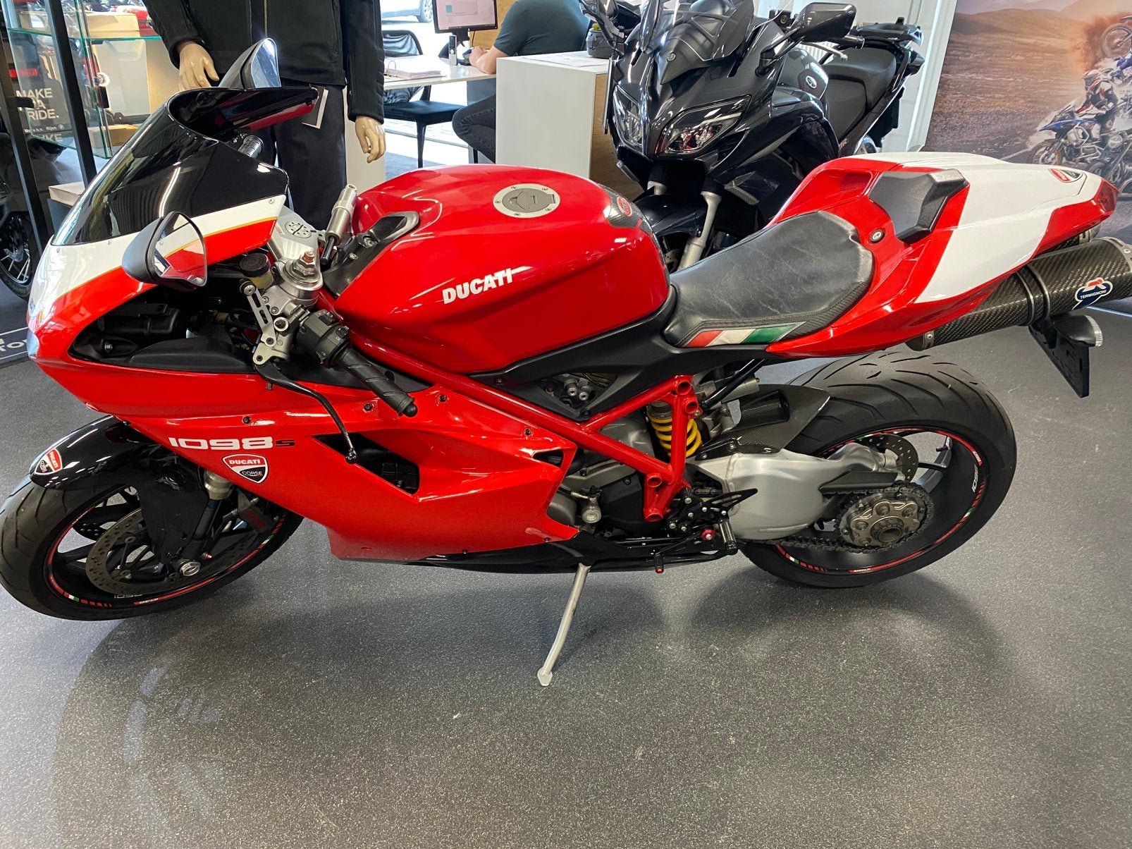 Ducati 1098, 2 cilinders, Gebruikt, Super Sport, Particulier