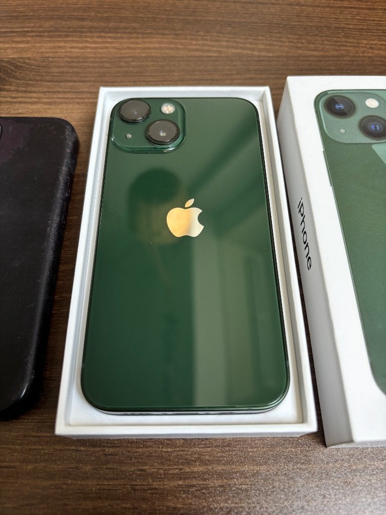 Iphone 13 groen 128gb - 92% batterij - zeer nette staat, Telecommunicatie, Mobiele telefoons | Apple iPhone, 92 %, 128 GB, IPhone 13