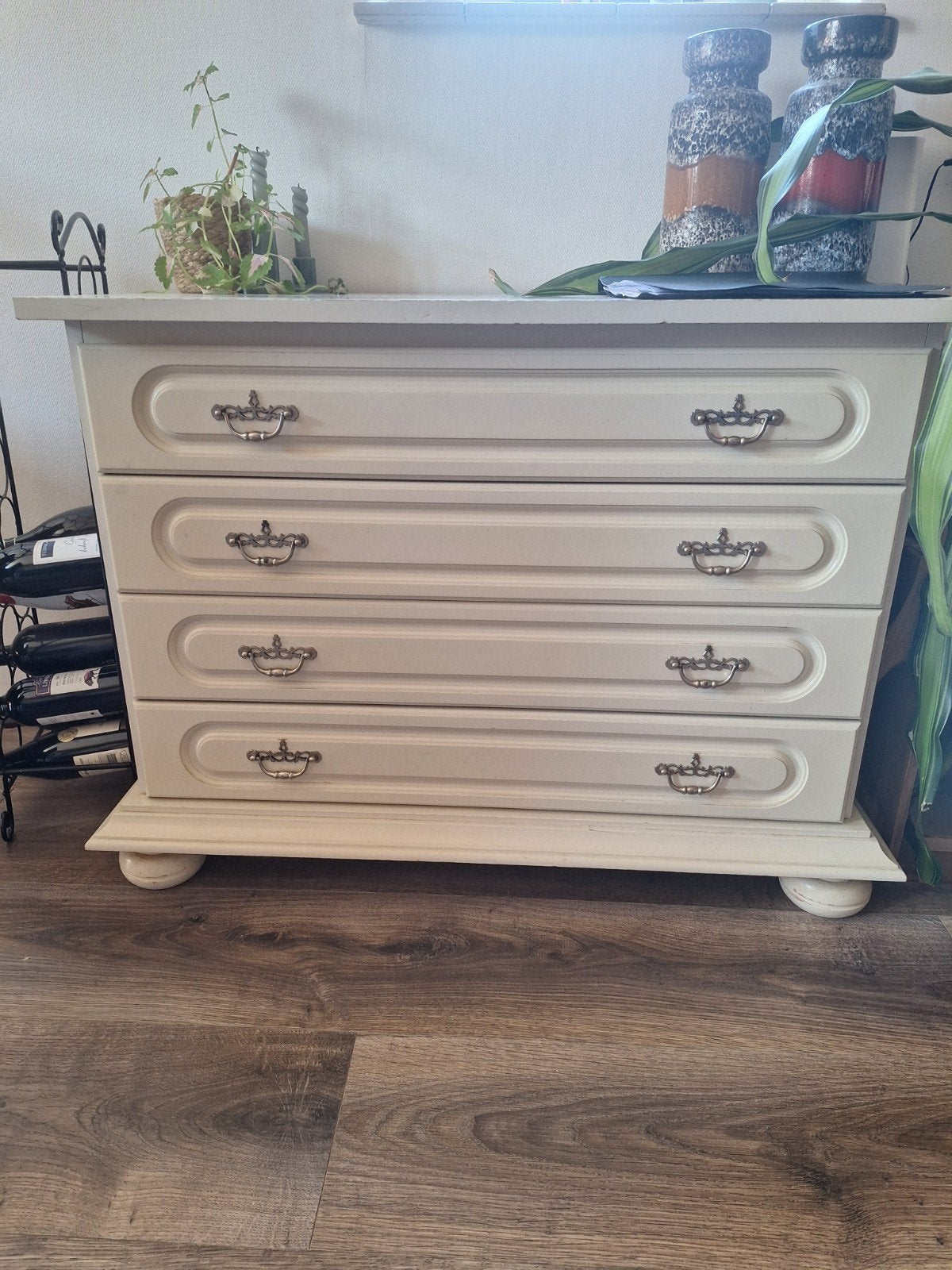 Witte kast, Ophalen, 25 tot 50 cm