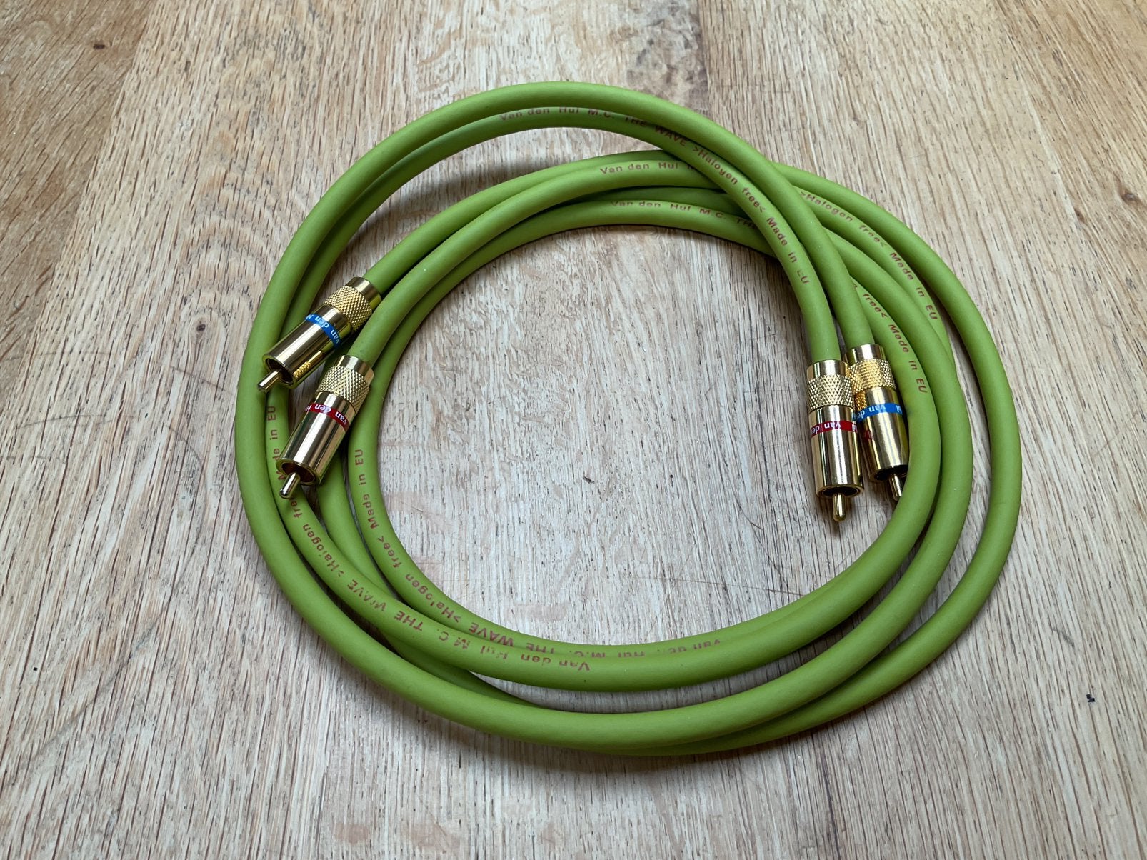 Van den Hul - The Wave - stereo rca interlink 130cm, Ophalen of Verzenden, Gebruikt, Minder dan 2 meter, Interlink-kabel
