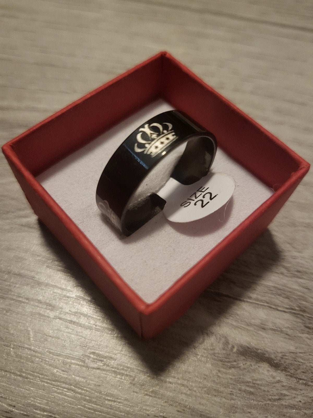 Nieuwe Zwarte Ring met Kroon - Maat 22, Sieraden, Tassen en Uiterlijk, Ringen, 20 of groter, IJzer of Staal, Zwart, Nieuw