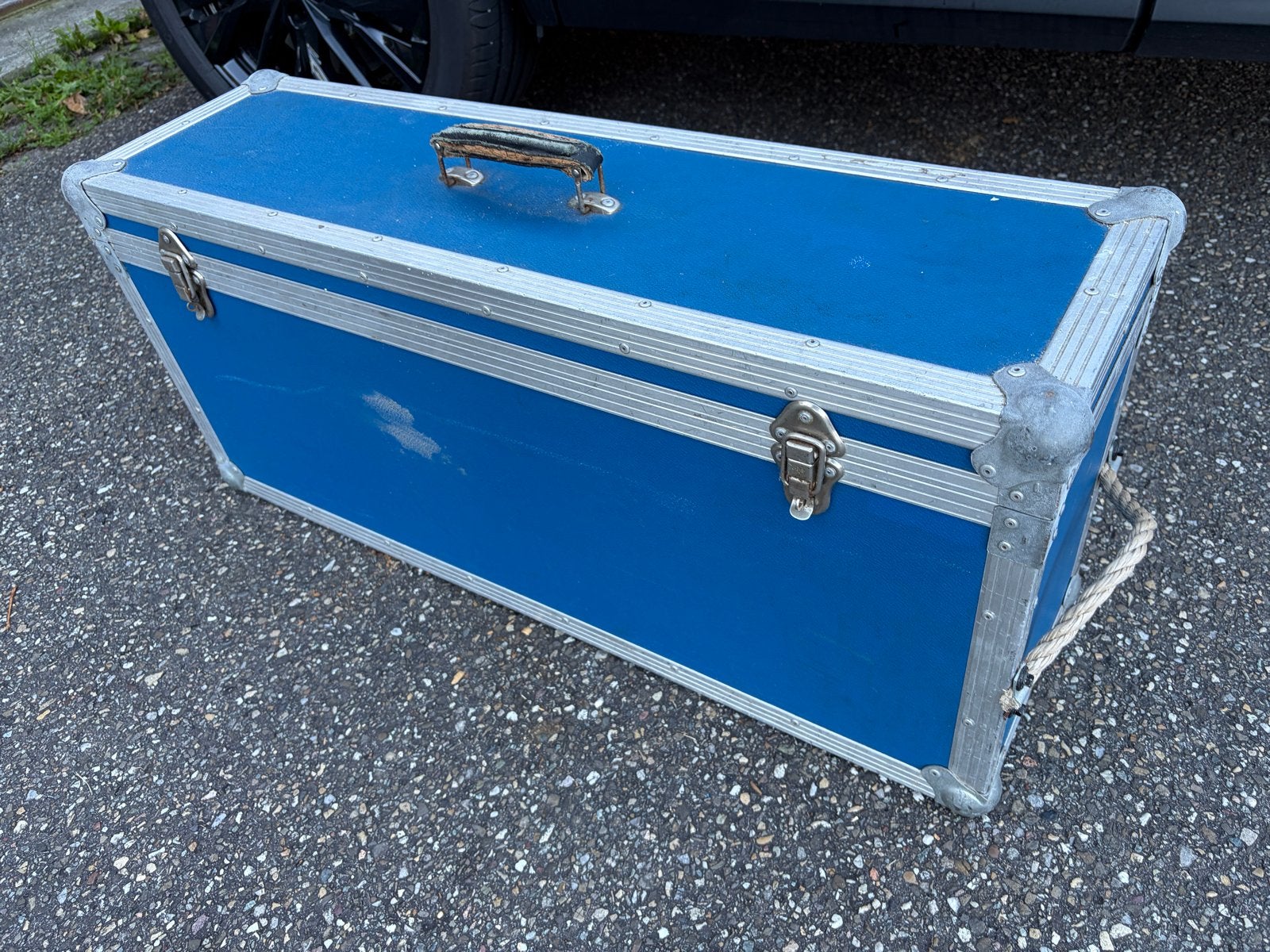 Flightcase 40x26x91cm - Blauw met wielen, Ophalen, Gebruikt, Overige instrumenten, Flightcase