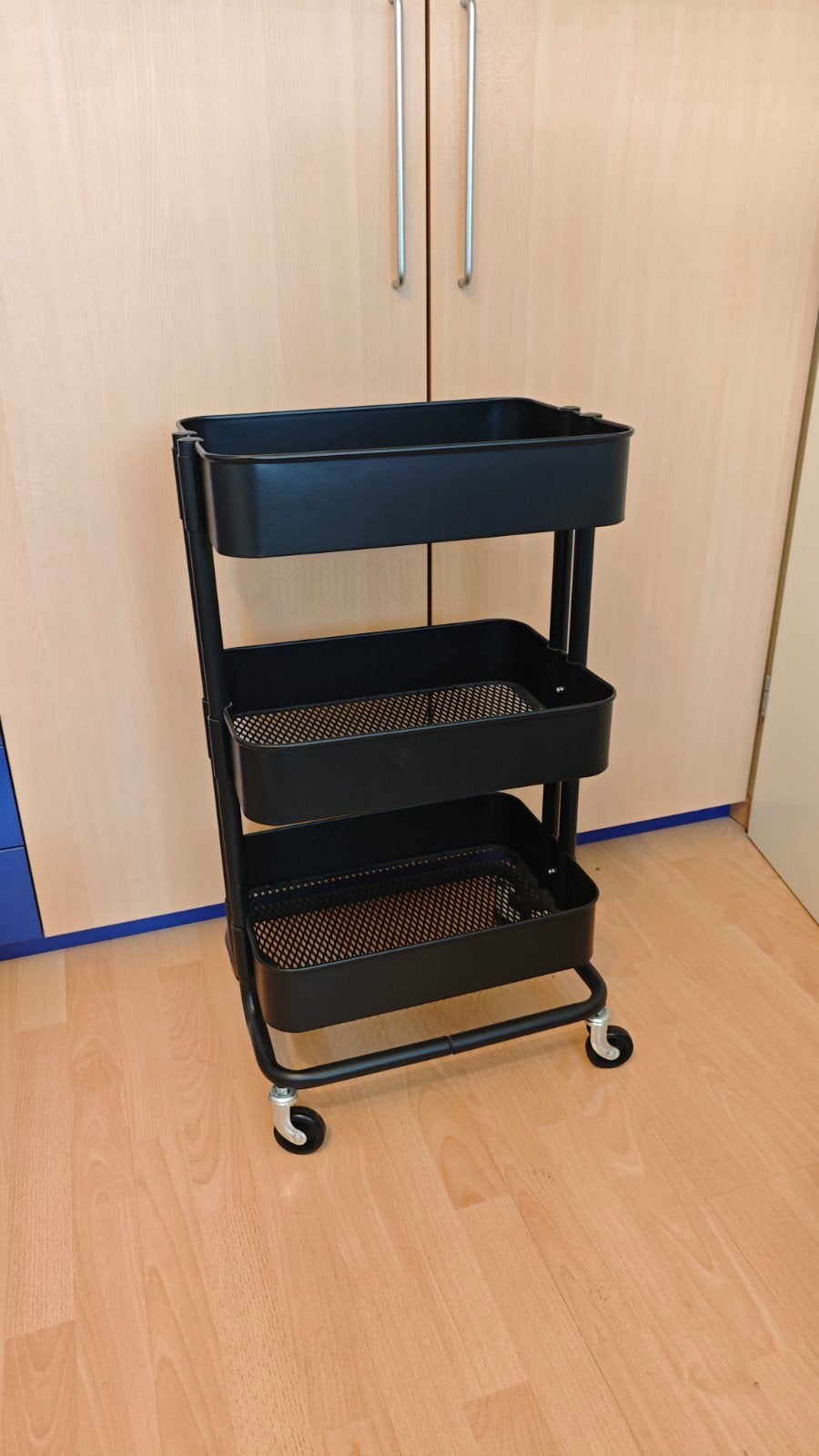 Zwarte trolley met 3 lagen - IKEA RÅSKOG, Ophalen, Zo goed als nieuw