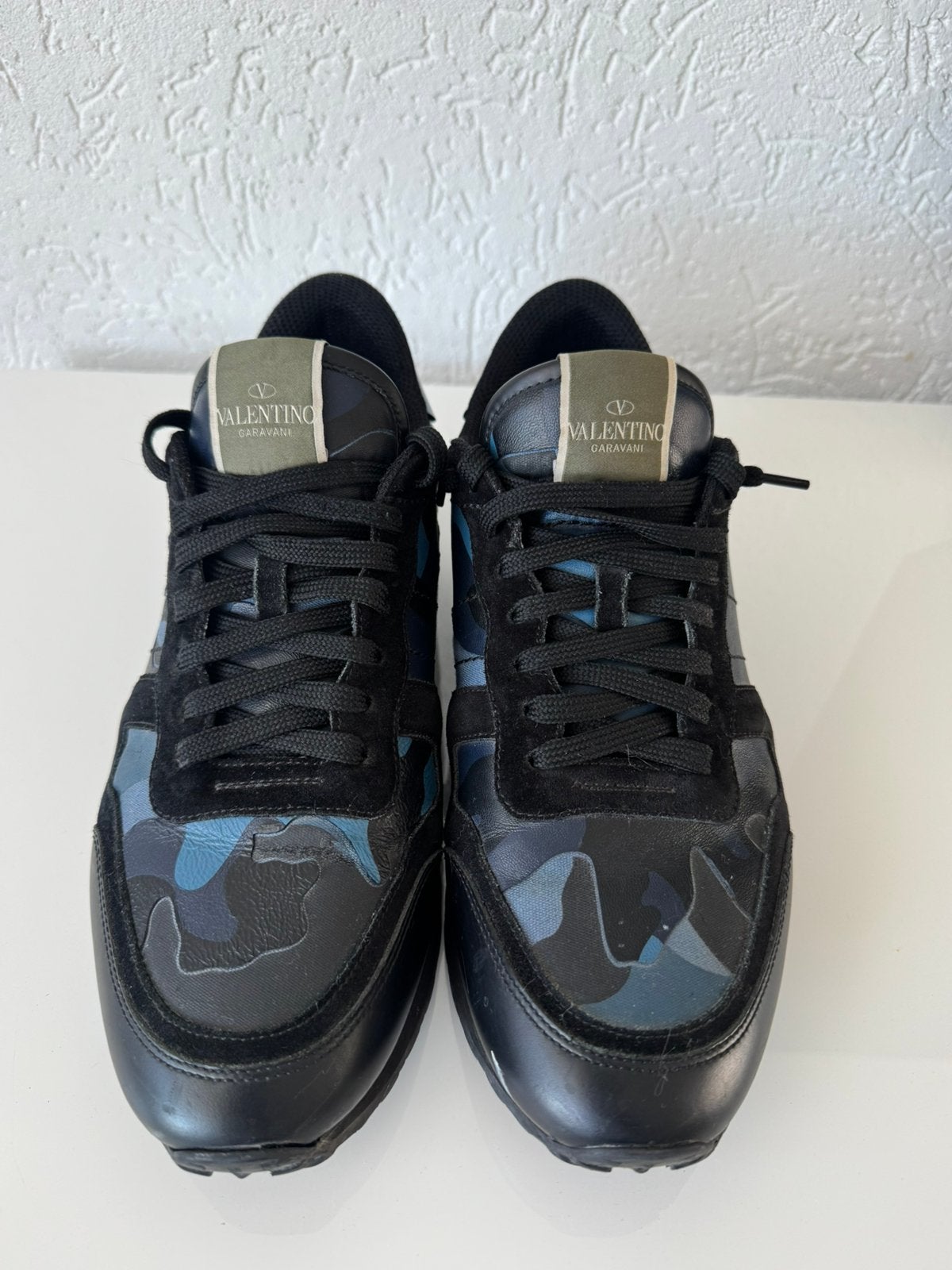 Valentino Garavani Rockrunner, Ophalen, Zo goed als nieuw