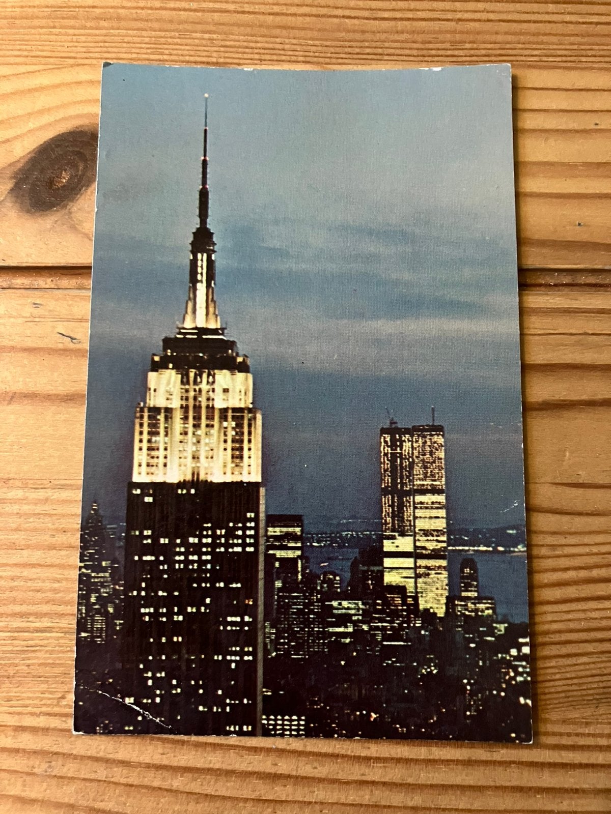 Ansichtkaart New York, world trade center en empire state, Ophalen of Verzenden, Buiten Europa