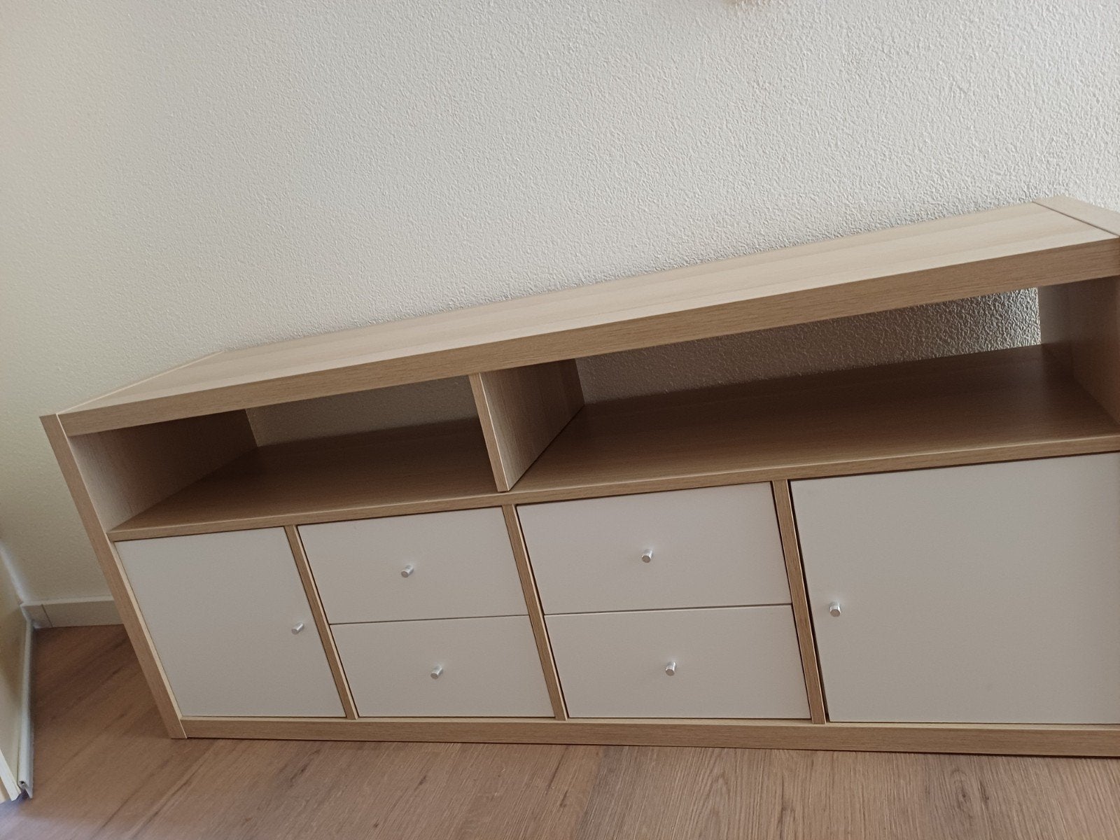 Kallax tv kast, Ophalen of Verzenden, 25 tot 50 cm, Minder dan 100 cm