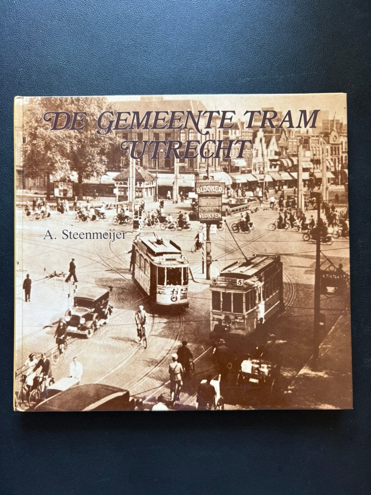 De gemeente tram Utrecht (1986), Ophalen of Verzenden, Zo goed als nieuw, Tram, Boek of Tijdschrift