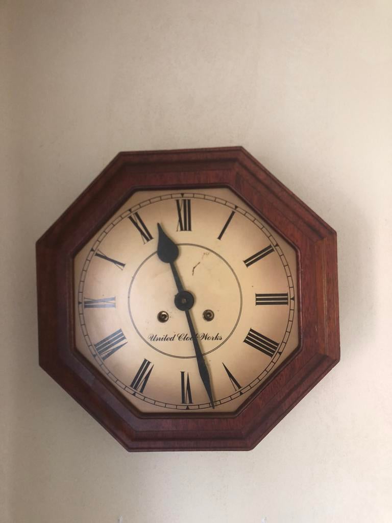 Wandklok compl met sleutel, Ophalen of Verzenden, Zo goed als nieuw, Wandklok