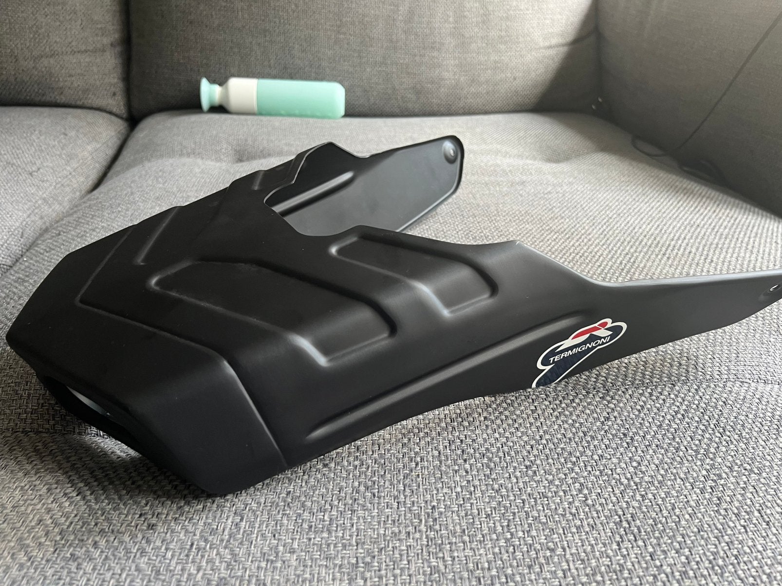 Zwarte afdekking originele demper Ducati 749 999 46011161B, Ophalen of Verzenden, Gebruikt