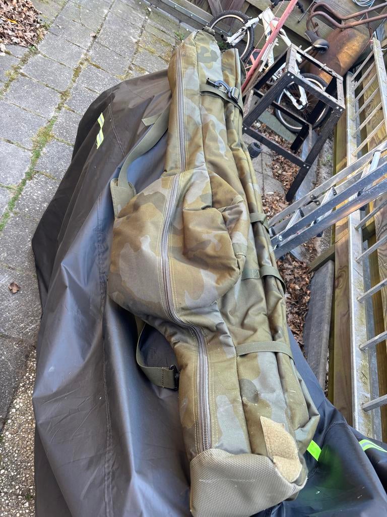 Sonik Xtractor 3 rod sleeve foudraal 10ft hengels, Ophalen of Verzenden, Zo goed als nieuw, Koffer of Tas