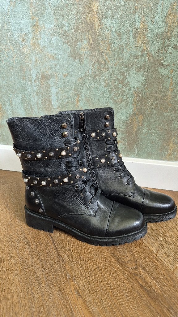 Josh V enkelboots zwart met studs, Ophalen, Zwart, Lage of Enkellaarzen, Nieuw