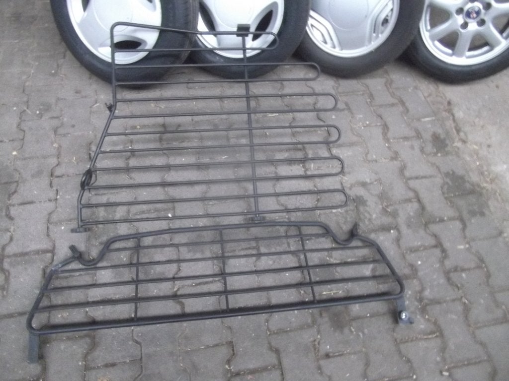 Hondenrek met tussenschot Saab 9-5 Estate., Ophalen, Zo goed als nieuw