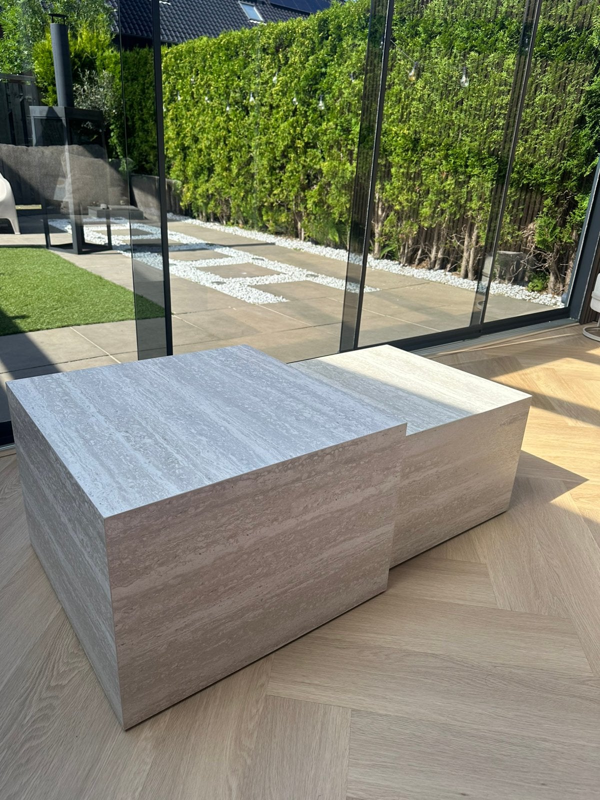 Salontafel ROLSTED 2 stuks beige/grijs, Ophalen of Verzenden, Zo goed als nieuw, Hout