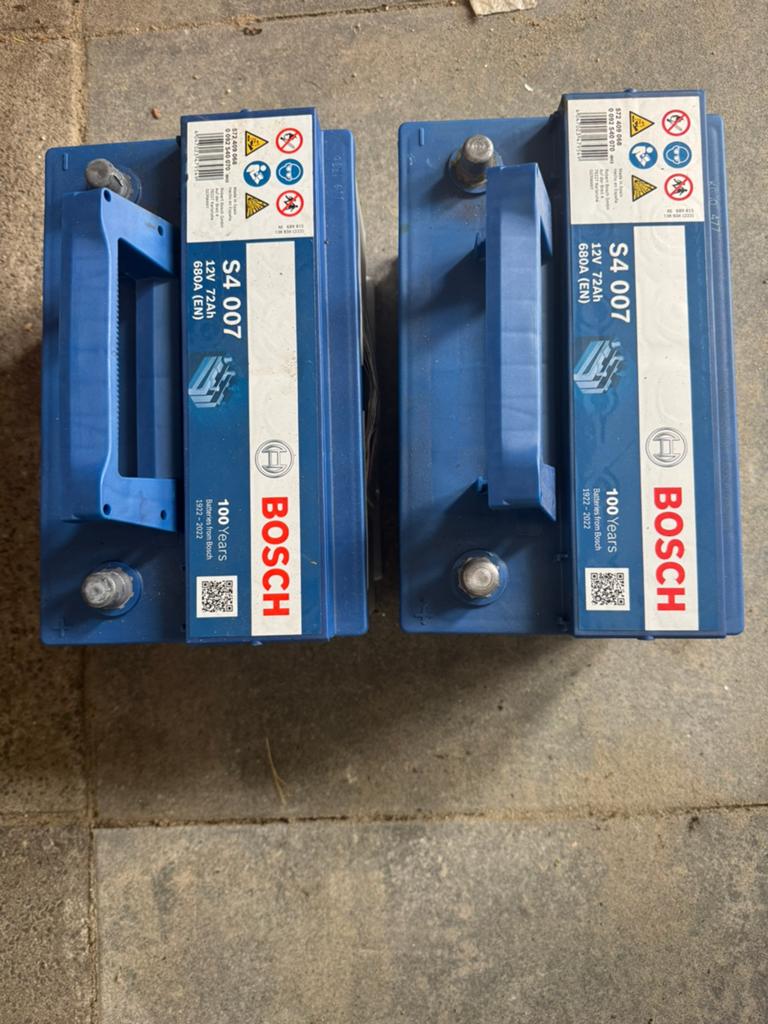 2x bosch accu, Ophalen, Gebruikt