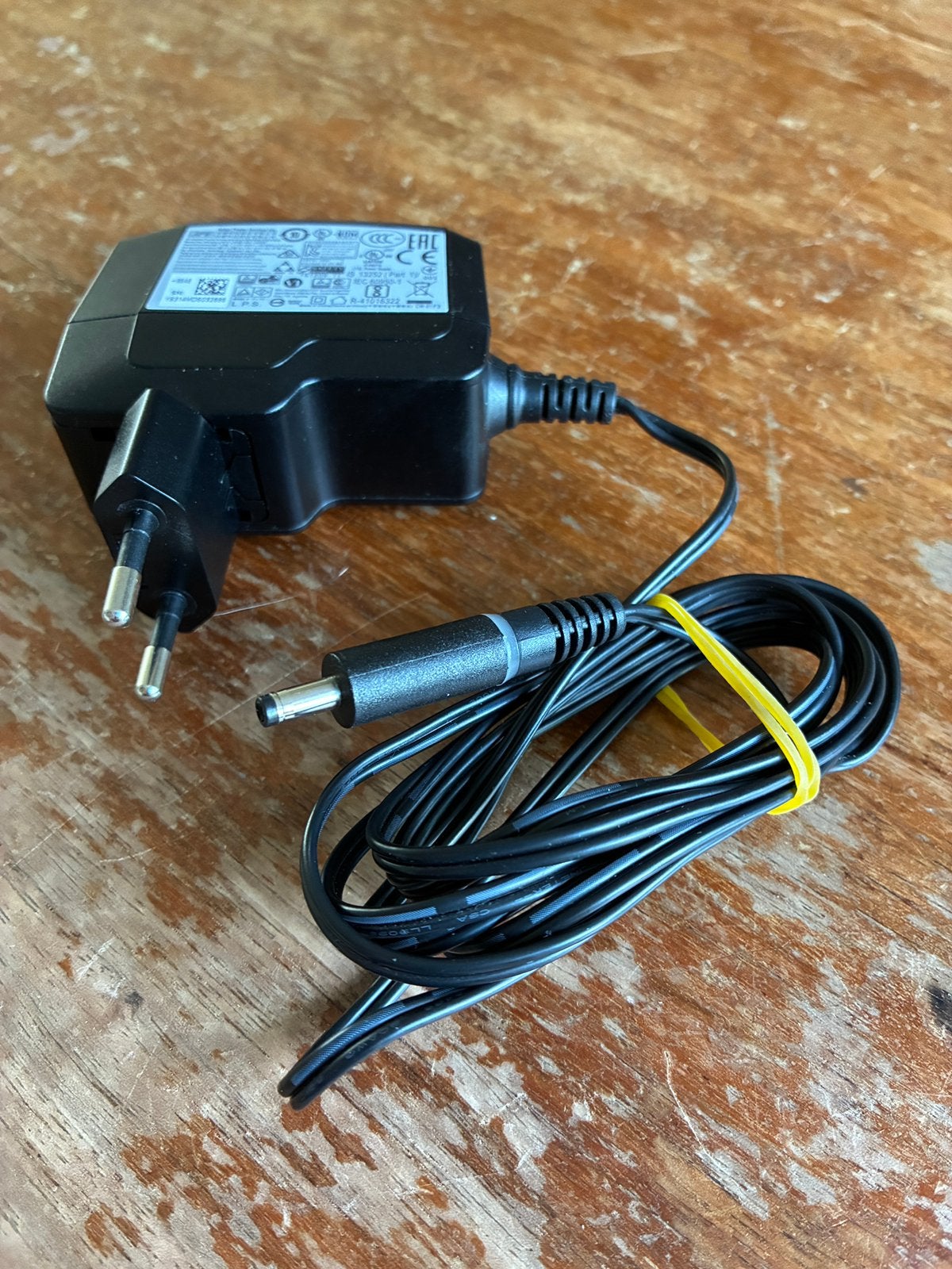 PSP voeding? — APD Asian Power Devices 5V DC 3A 15W, Spelcomputers en Games, Spelcomputers | Sony PSP, Ophalen of Verzenden, Gebruikt