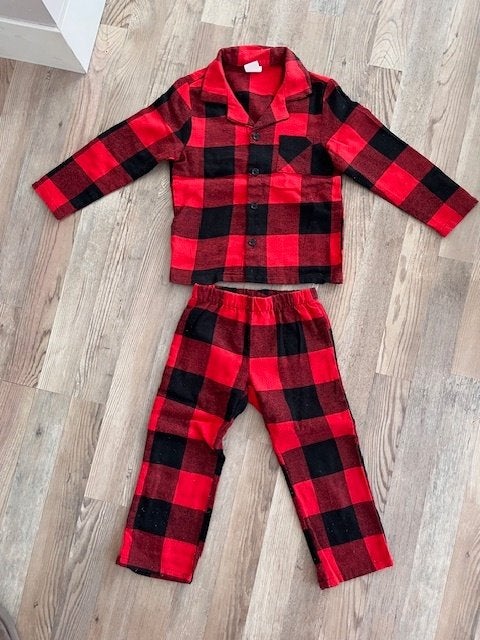 HEMA flanel pyjama (Warchild), mt. 98/104, Kinderen en Baby's, Ophalen, Nacht- of Onderkleding, Gebruikt, Jongen of Meisje