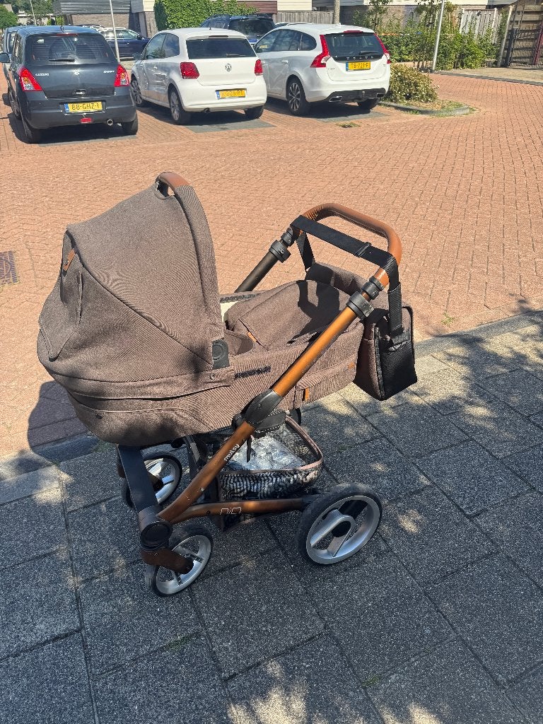 kinderwagen mutsy, Ophalen, Verstelbare duwstang, Zo goed als nieuw, Combiwagen