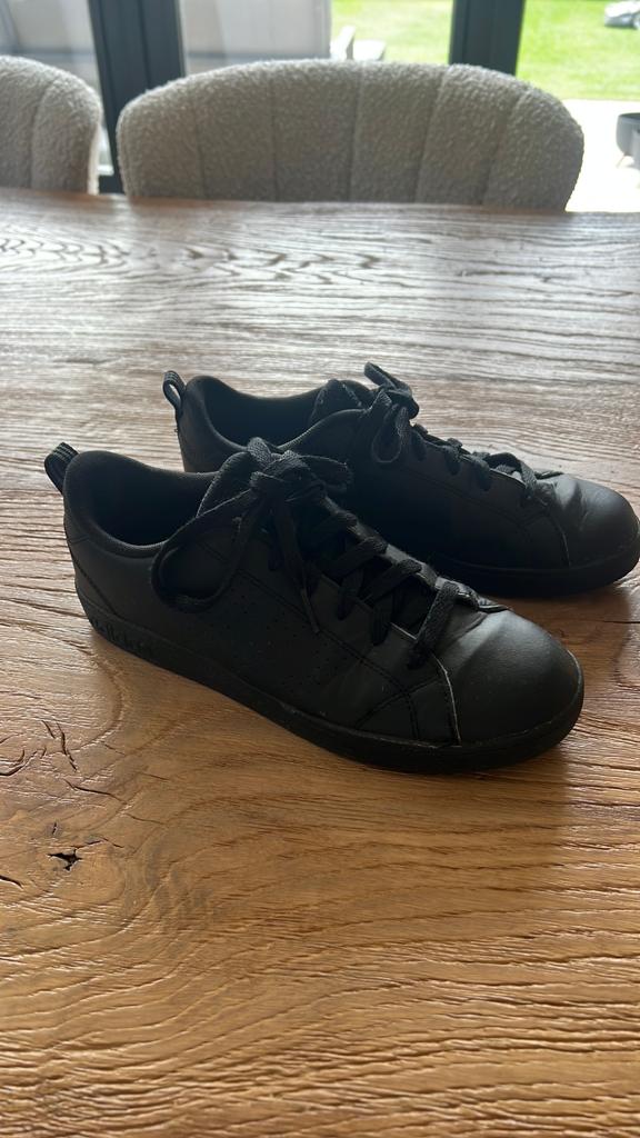 Adidas sneakers zwart maat 38, Ophalen of Verzenden, Gedragen, Zwart, Sneakers of Gympen
