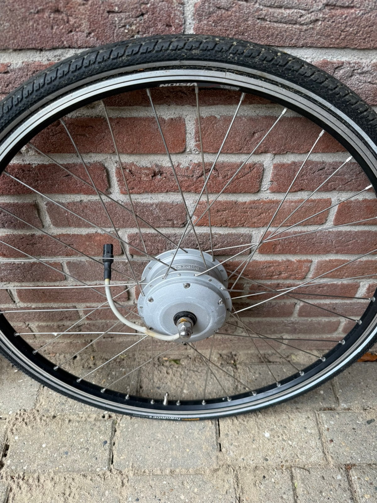 Gazelle voorwiel motor, Ophalen, Zo goed als nieuw, Motor