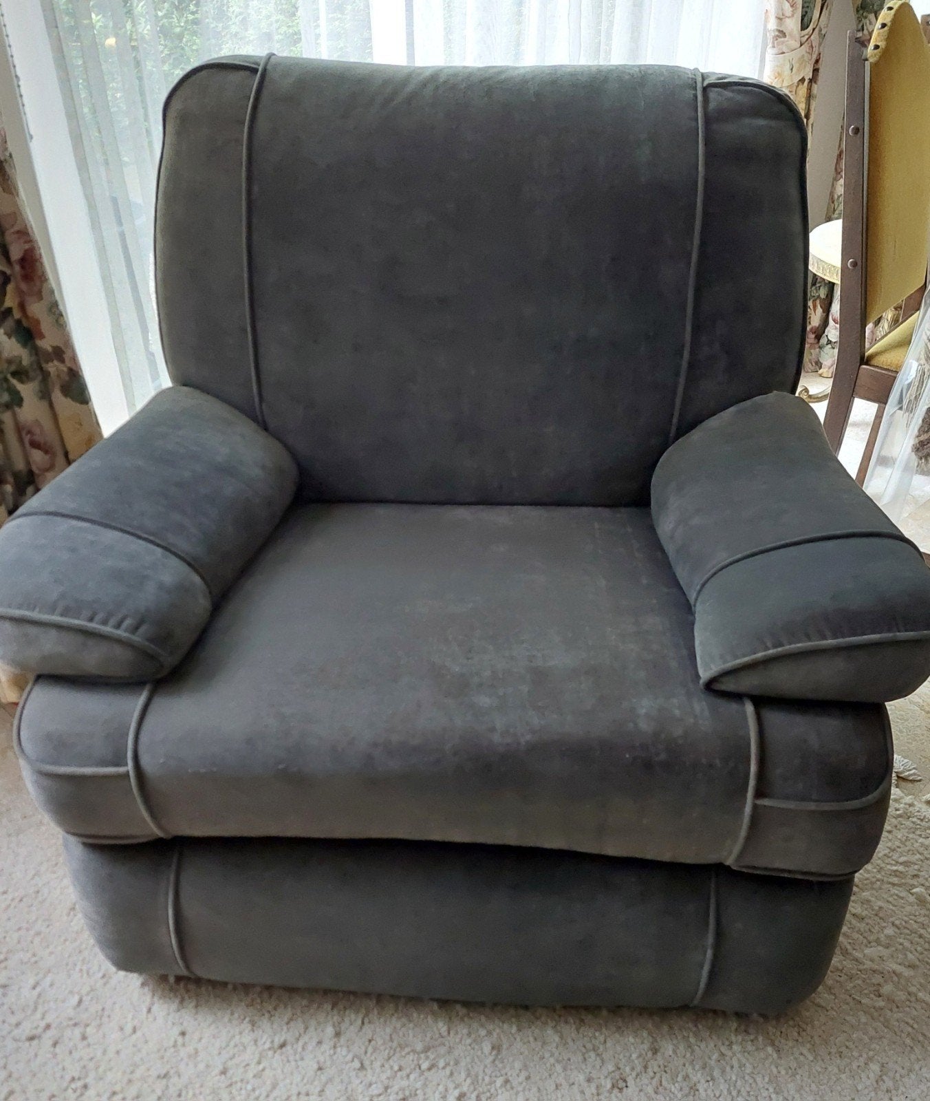 El ran relaxfauteuil/ GRATIS/grijs/ zonder vlekken,  2 stuks, Ophalen, 75 tot 100 cm, 50 tot 75 cm
