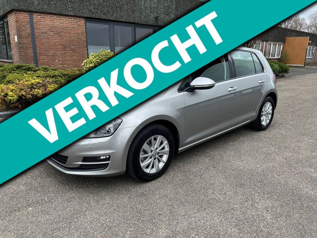 Volkswagen Golf 1.2 TSI Business Edition R Automaat Navi Boe, Euro 5, Stof, Gebruikt, 4 cilinders