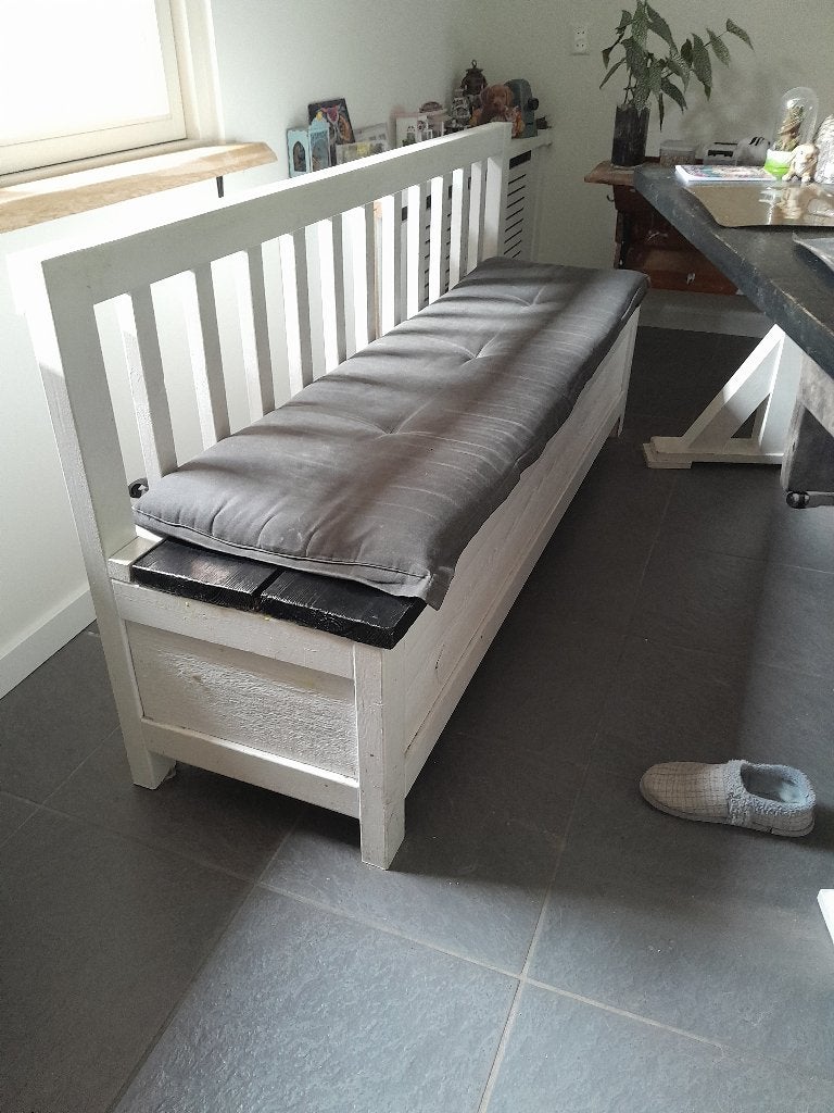 Houten bank met opbergruimte, Huis en Inrichting, Banken | Bankstellen, Ophalen, Gebruikt, Minder dan 75 cm, 150 tot 200 cm