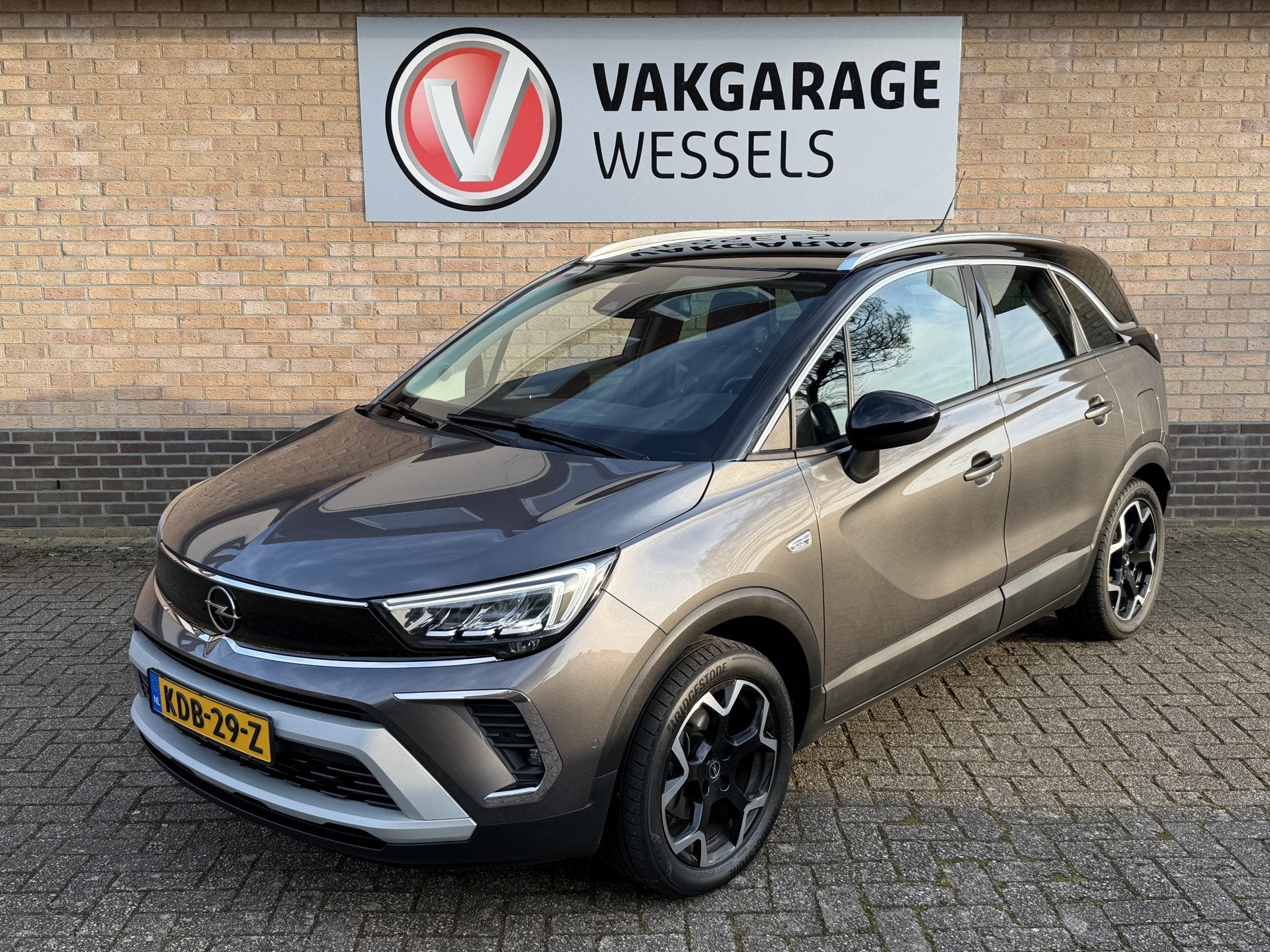Opel Crossland 1.2 Turbo Ultimate | LM | PDC | Camera | Navi, Auto's, 12 maanden, 840 kg, Gebruikt, 1199 cc