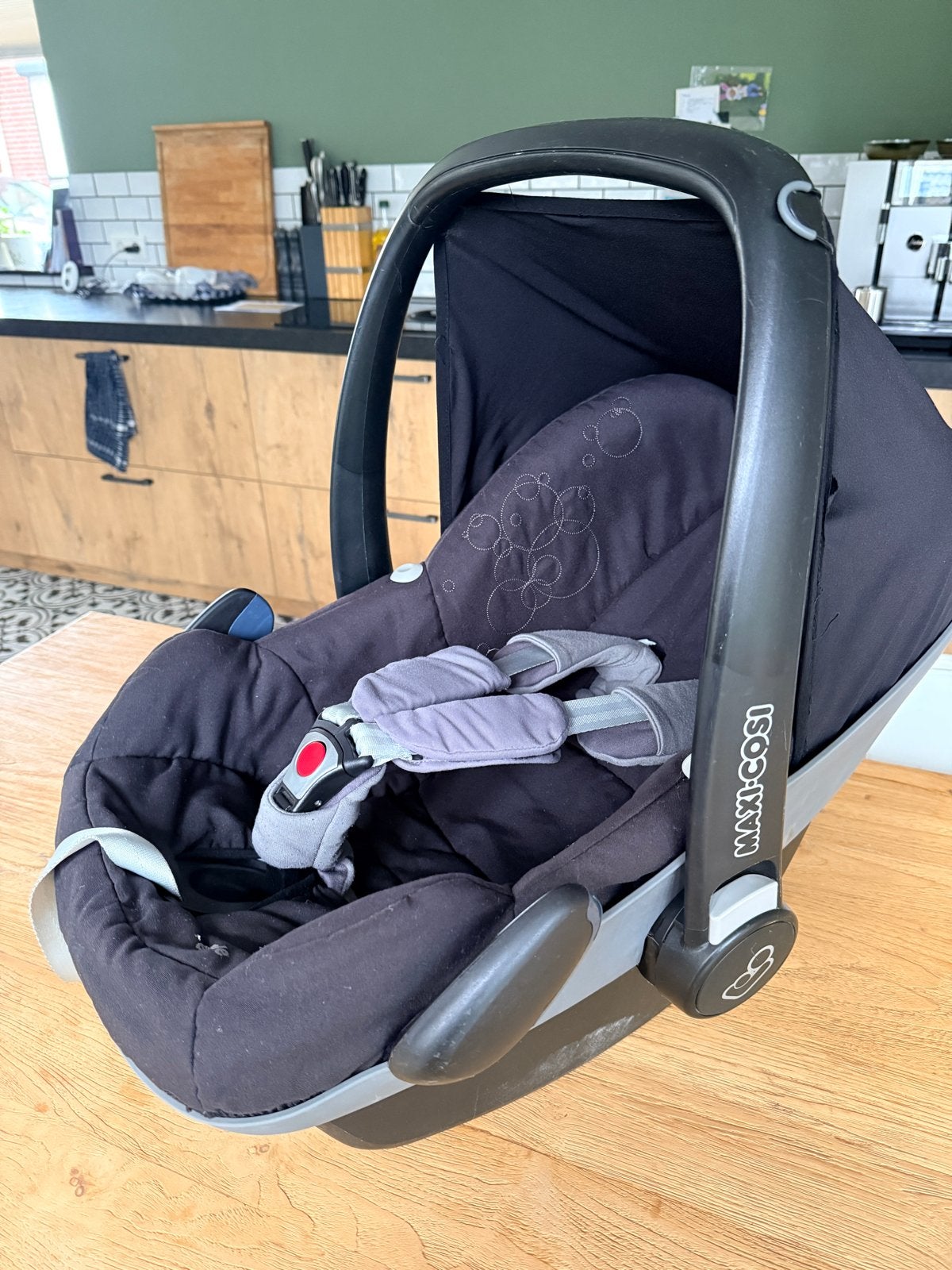 Maxi-Cosi autostoel 0-13 kg met zonnekap, Ophalen, 0 t/m 13 kg, Maxi-Cosi, Gebruikt