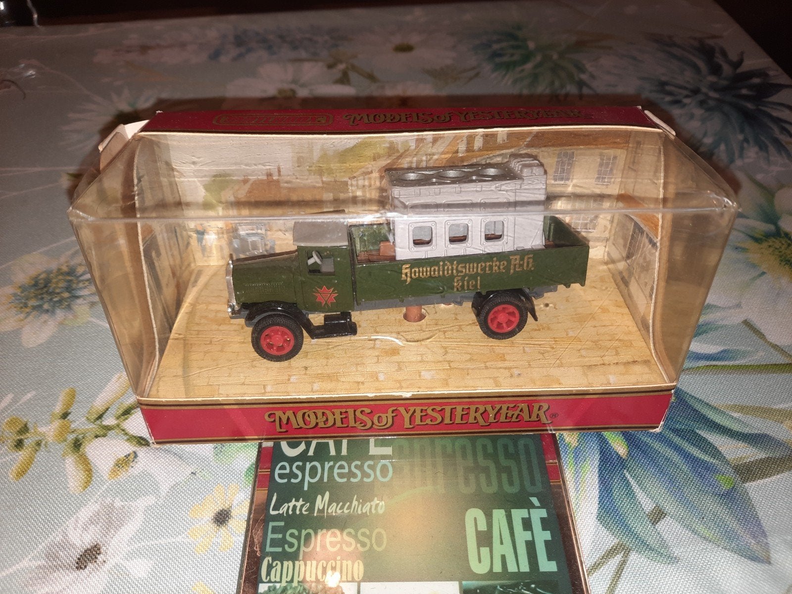 Matchbox Models of Yesteryear Y-41 1932 Mercedes Benz L5, Ophalen of Verzenden, Zo goed als nieuw, Bus of Vrachtwagen, Matchbox