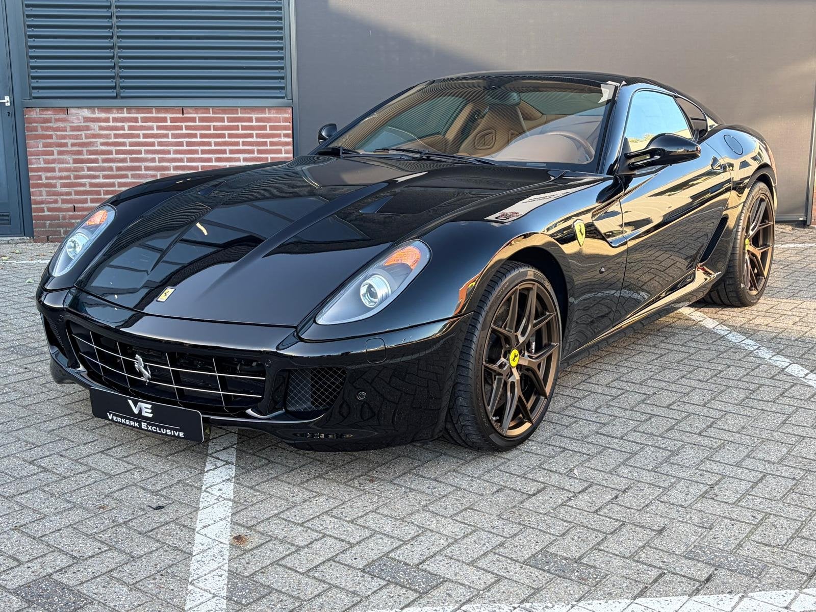 Ferrari 599 GTB F1 voorzien van Carbon remmen (bj 2007), Auto's, Automaat, 5999 cc, Gebruikt, 12 cilinders