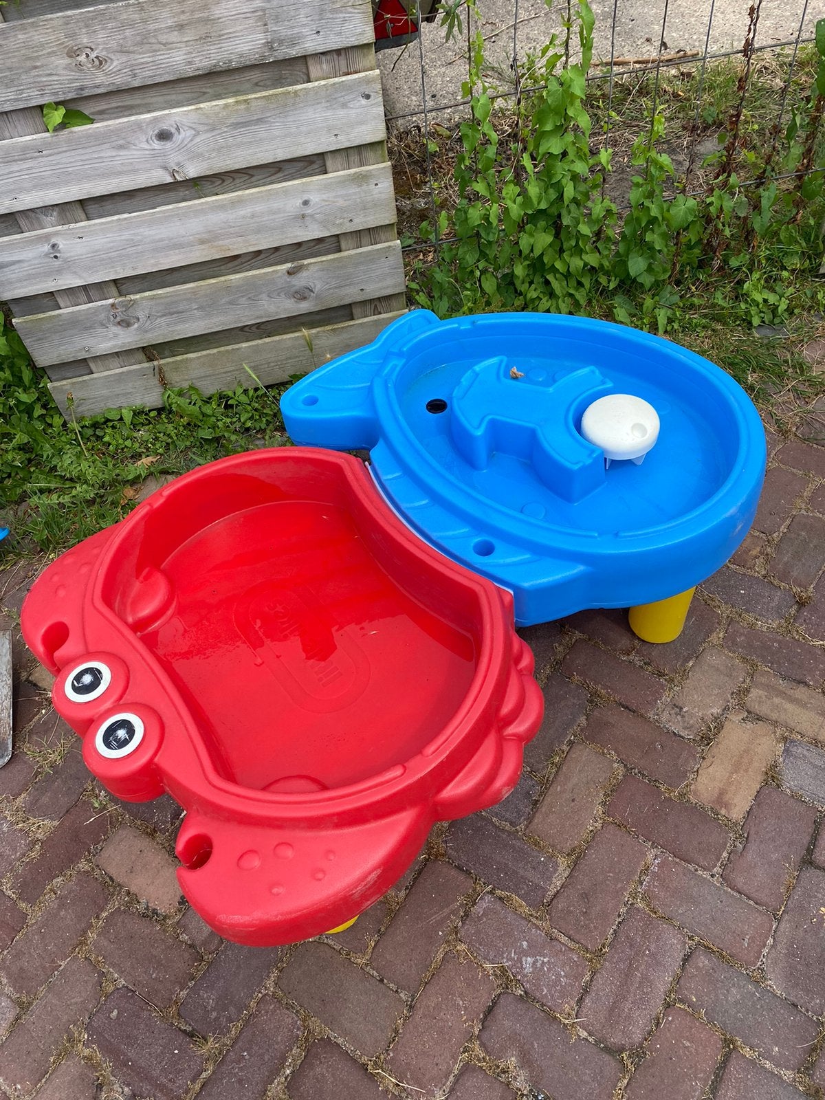 Little Tikes zand- en watertafel, Kinderen en Baby's, Speelgoed | Buiten | Zandbakken, Ophalen, Gebruikt