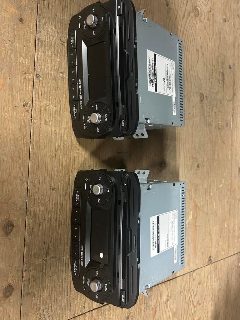 Kia Picanto / Hyundai originele autoradio's - meerdere, Ophalen, Gebruikt