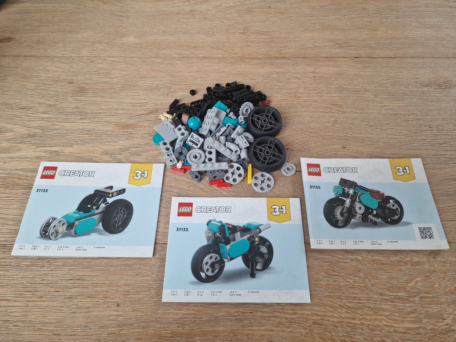 LEGO Creator 31135 Vintage Motorfiets 3-in-1 met boekjes, Lego, Inclusief instructies, Ophalen of Verzenden, Zo goed als nieuw