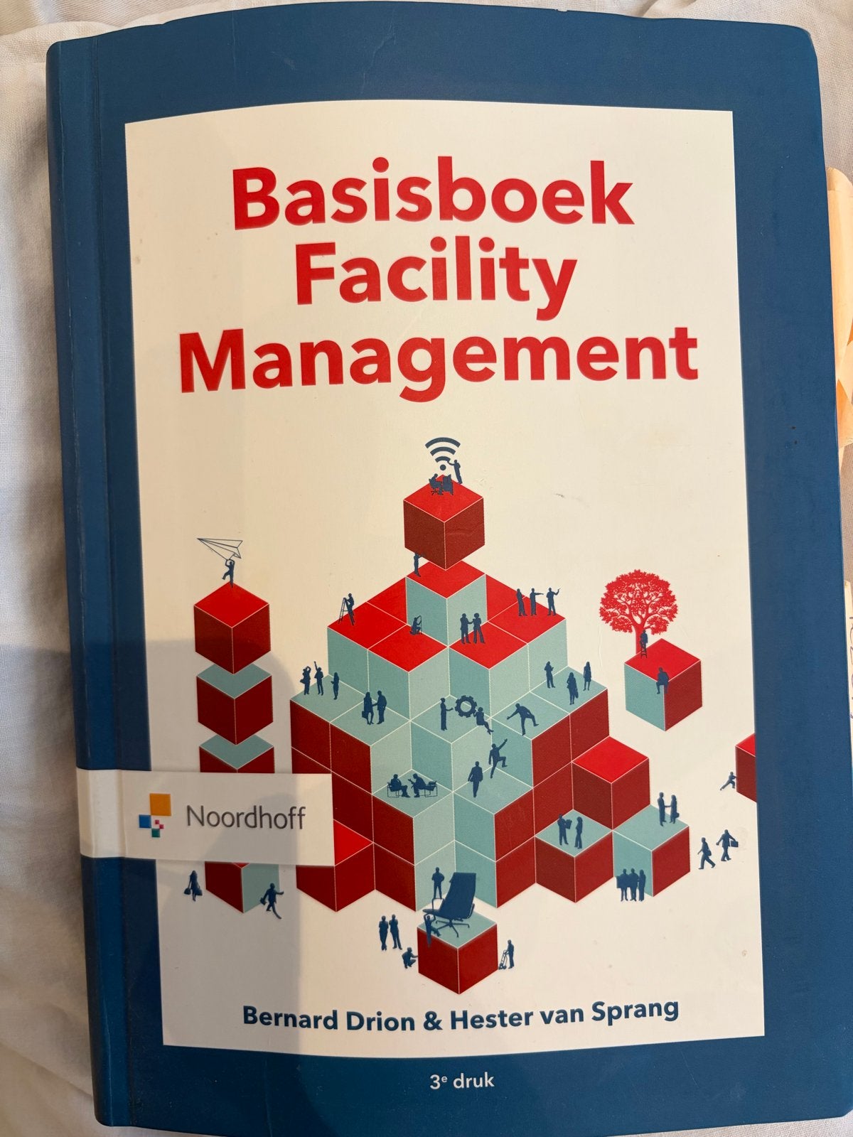 Basisboek Facility Management - 3e druk, Boeken, Studieboeken en Cursussen, Ophalen of Verzenden, Zo goed als nieuw, HBO