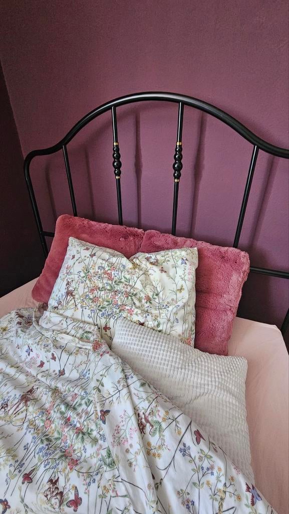 Ikea LEIRVIK Bed 140x200 - Zwart Metaal, Ophalen, Gebruikt, Zwart, Tweepersoons